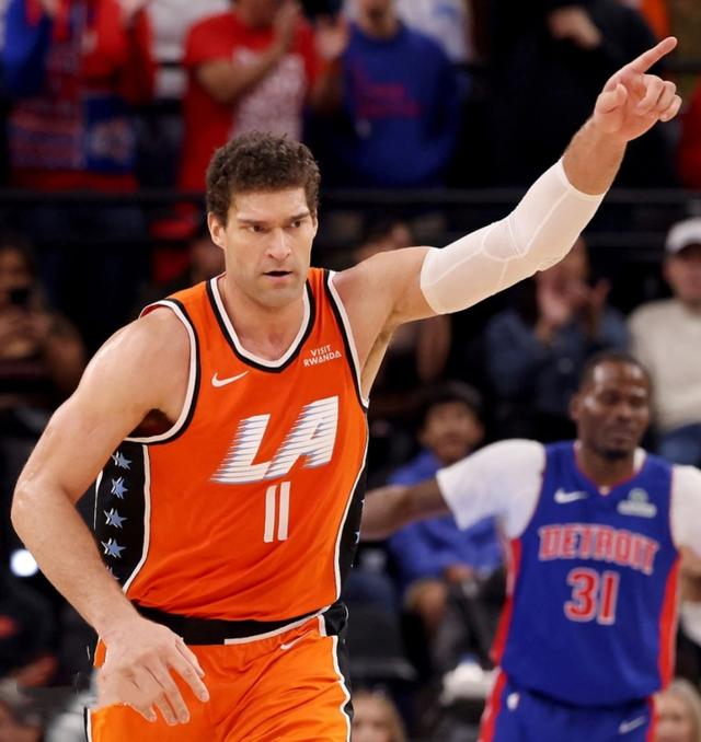 大洛佩斯崛起助快船冲击季后赛附加赛