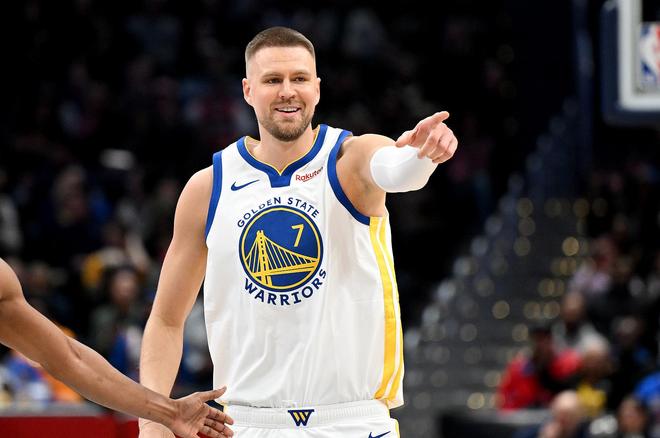 勇士末节13分逆转快船 三老齐发证明交易价值